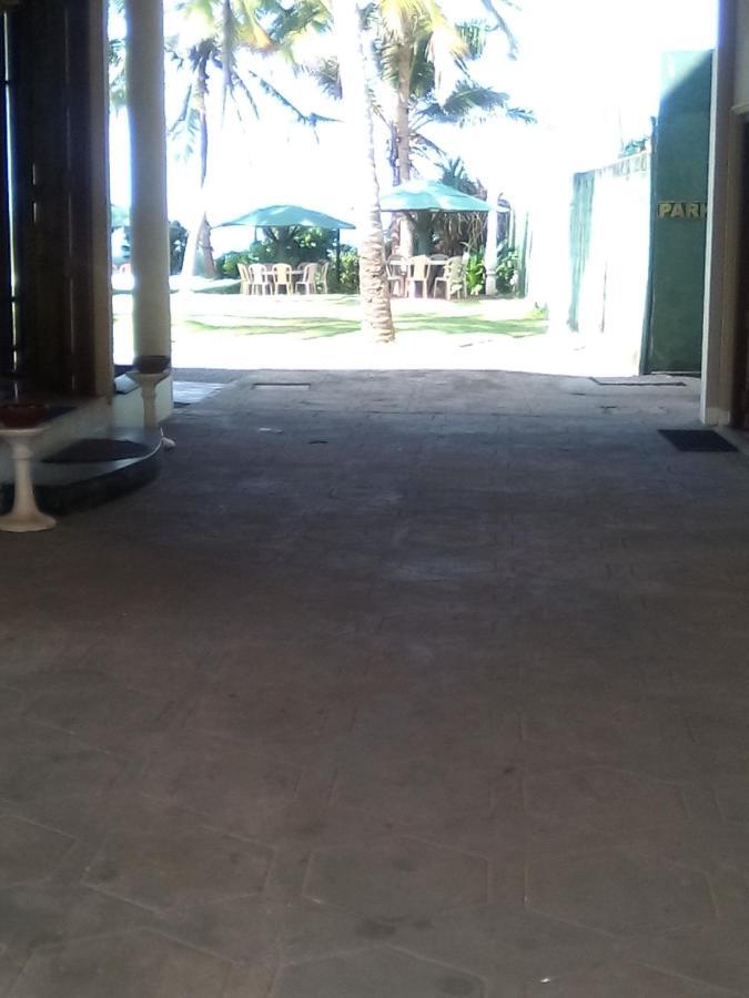 Ninnada Beach Hotel Marawila Exterior photo